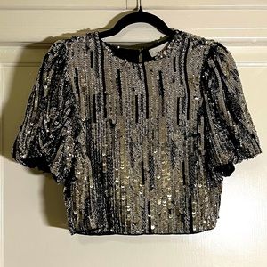 Topshop Silver Sequins Short Sleeve Crop Top SIZE US 6